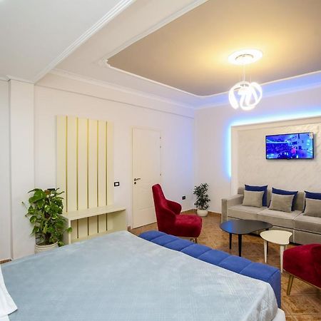 Hotel Vila Stefa Vlorë Buitenkant foto