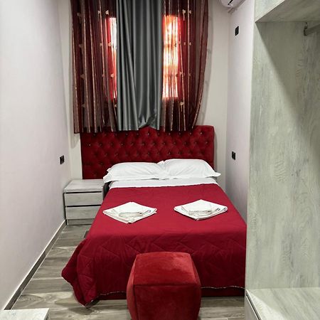 Hotel Vila Stefa Vlorë Buitenkant foto